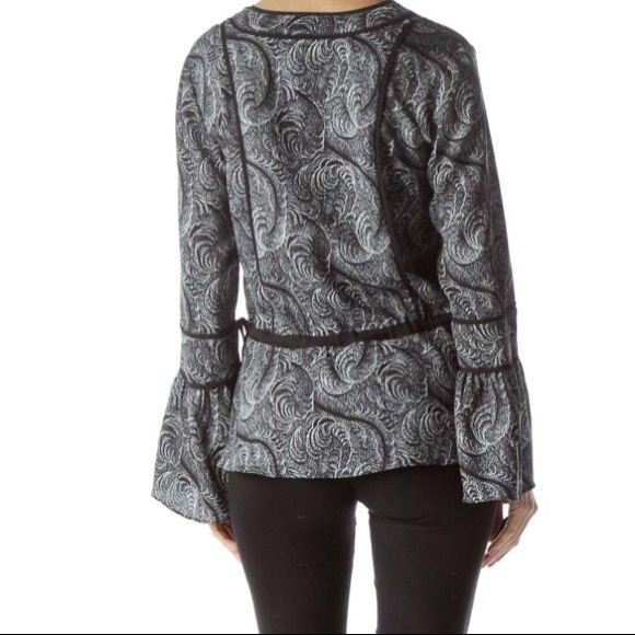 Marchesa Voyage Bell Sleeve Blouse - Picture 5 of 9